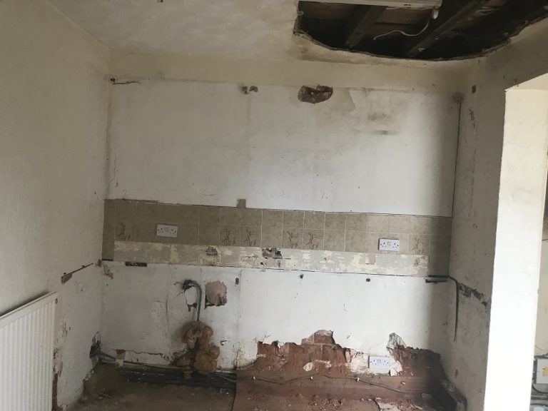 Swindon uninhabited house refurbishment, photo 10