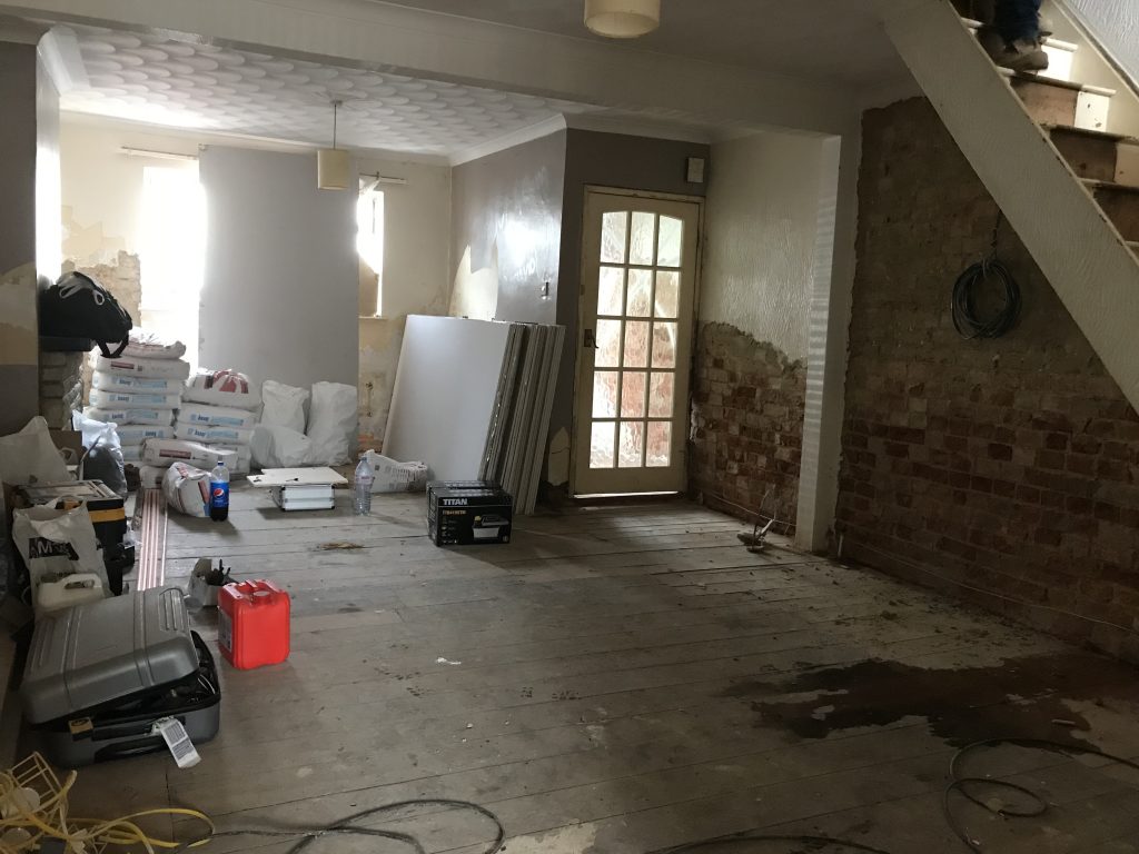 Swindon uninhabited house refurbishment
