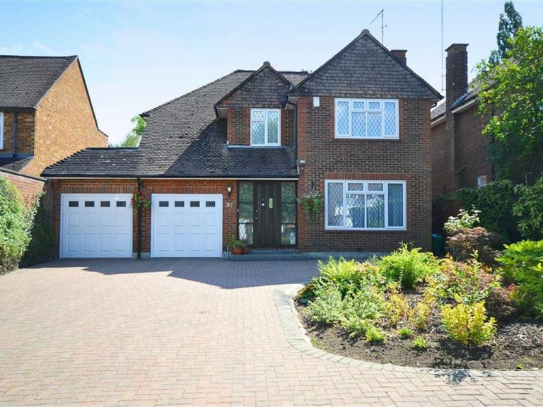 Hadley Wood total house transformation, photo 2